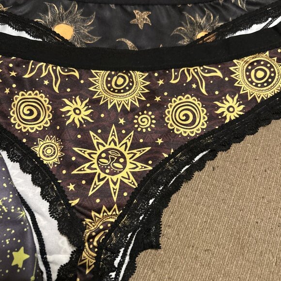 Morvia 3pk lace trim goth Emo Skater Bikini panties 2X plus size Sun Moon stars - Picture 3 of 8